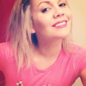 Meet your Posher, Malena